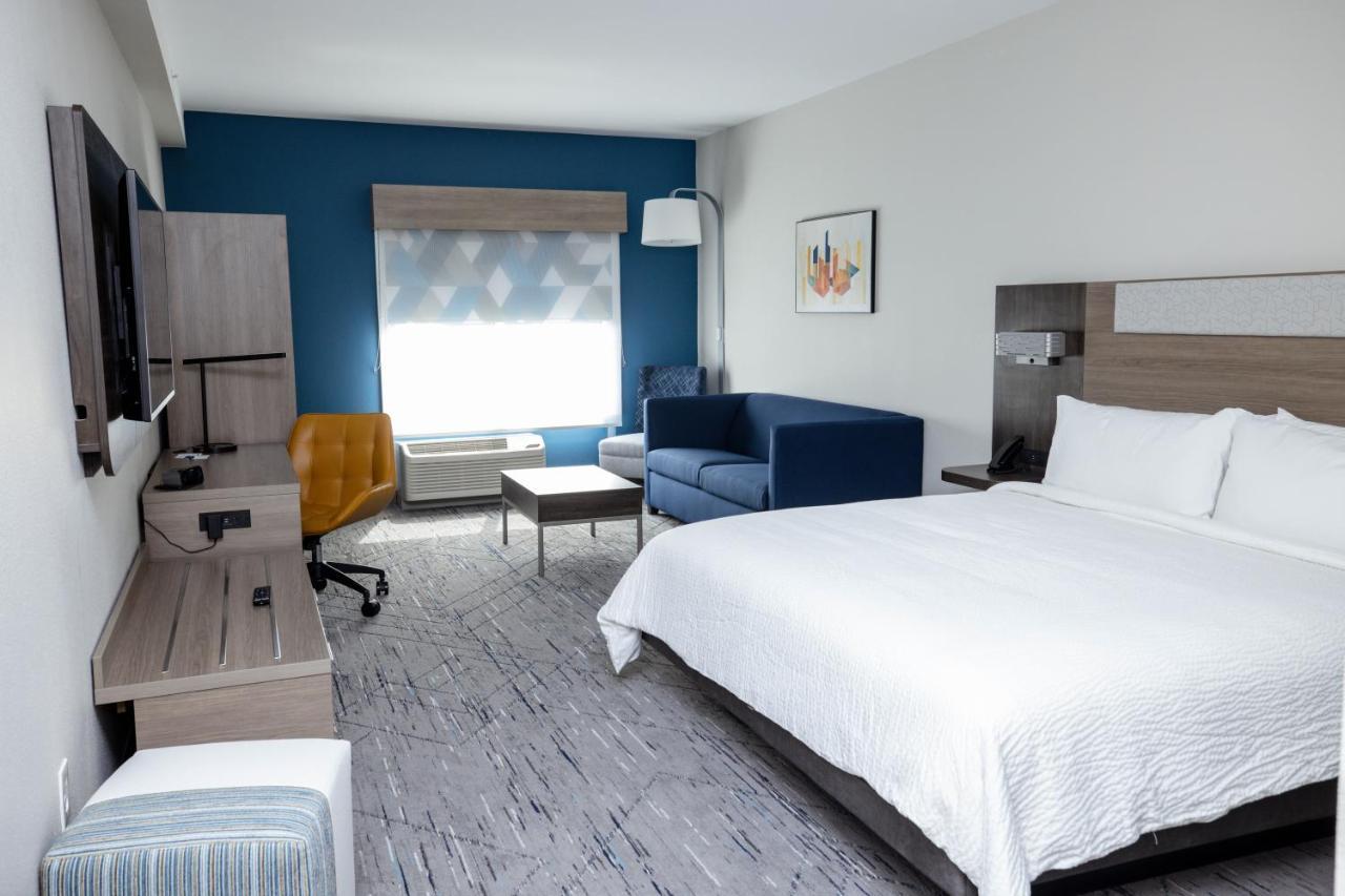 Holiday Inn Express & Suites Tampa Stadium - Airport Area By Ihg Eksteriør billede