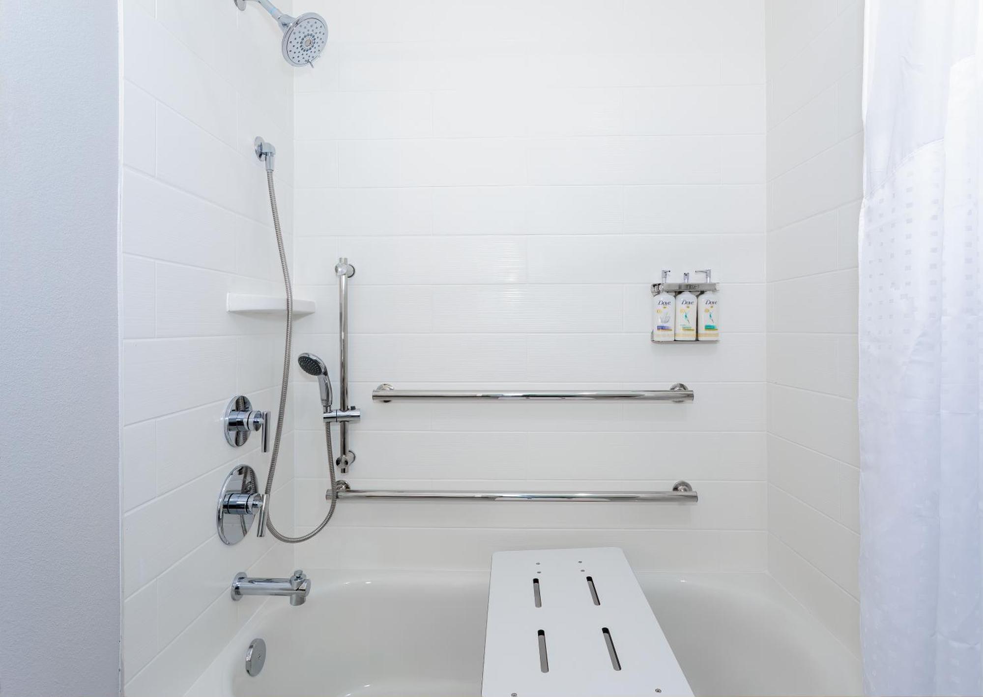 Holiday Inn Express & Suites Tampa Stadium - Airport Area By Ihg Eksteriør billede