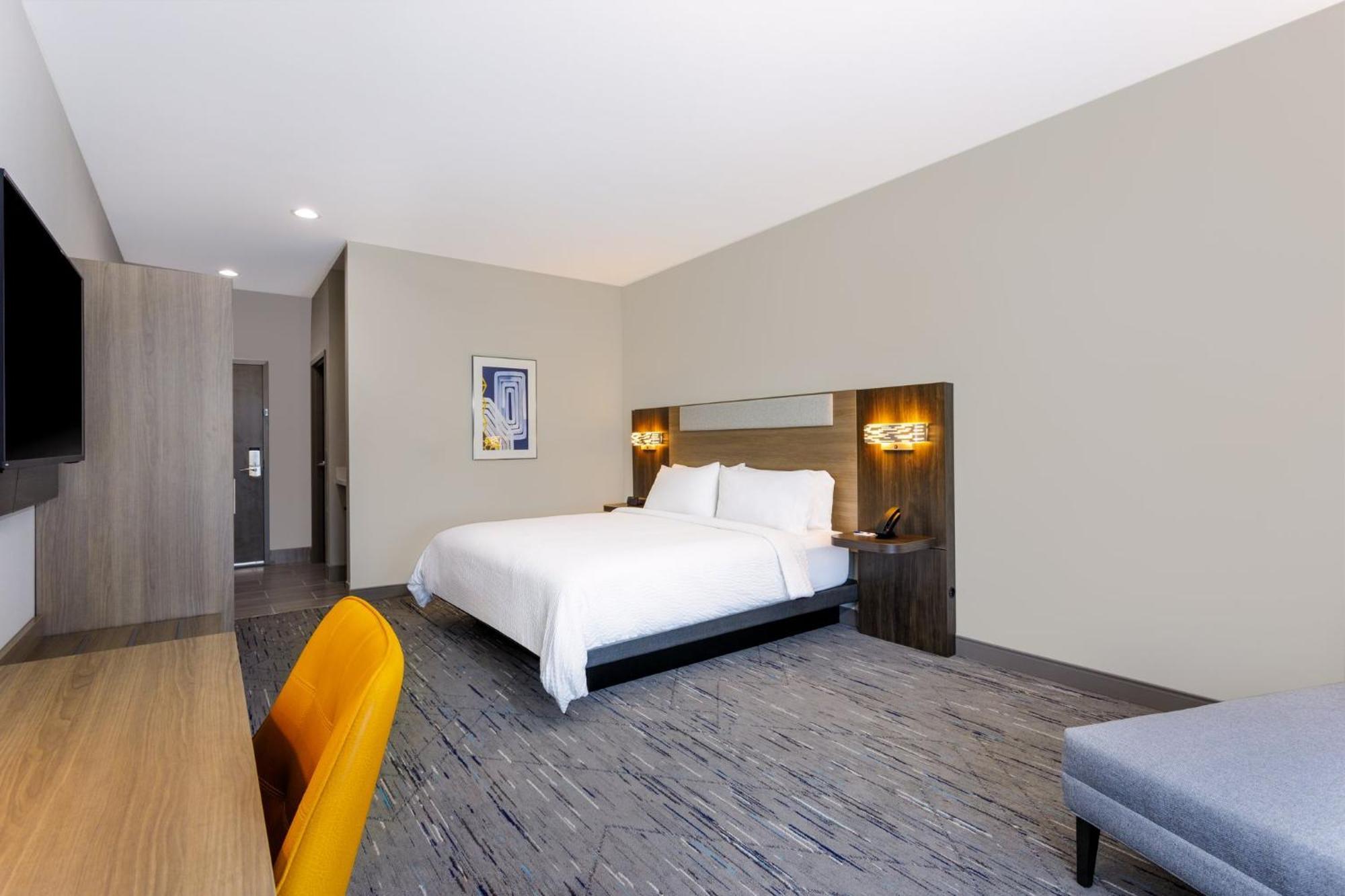 Holiday Inn Express & Suites Tampa Stadium - Airport Area By Ihg Eksteriør billede