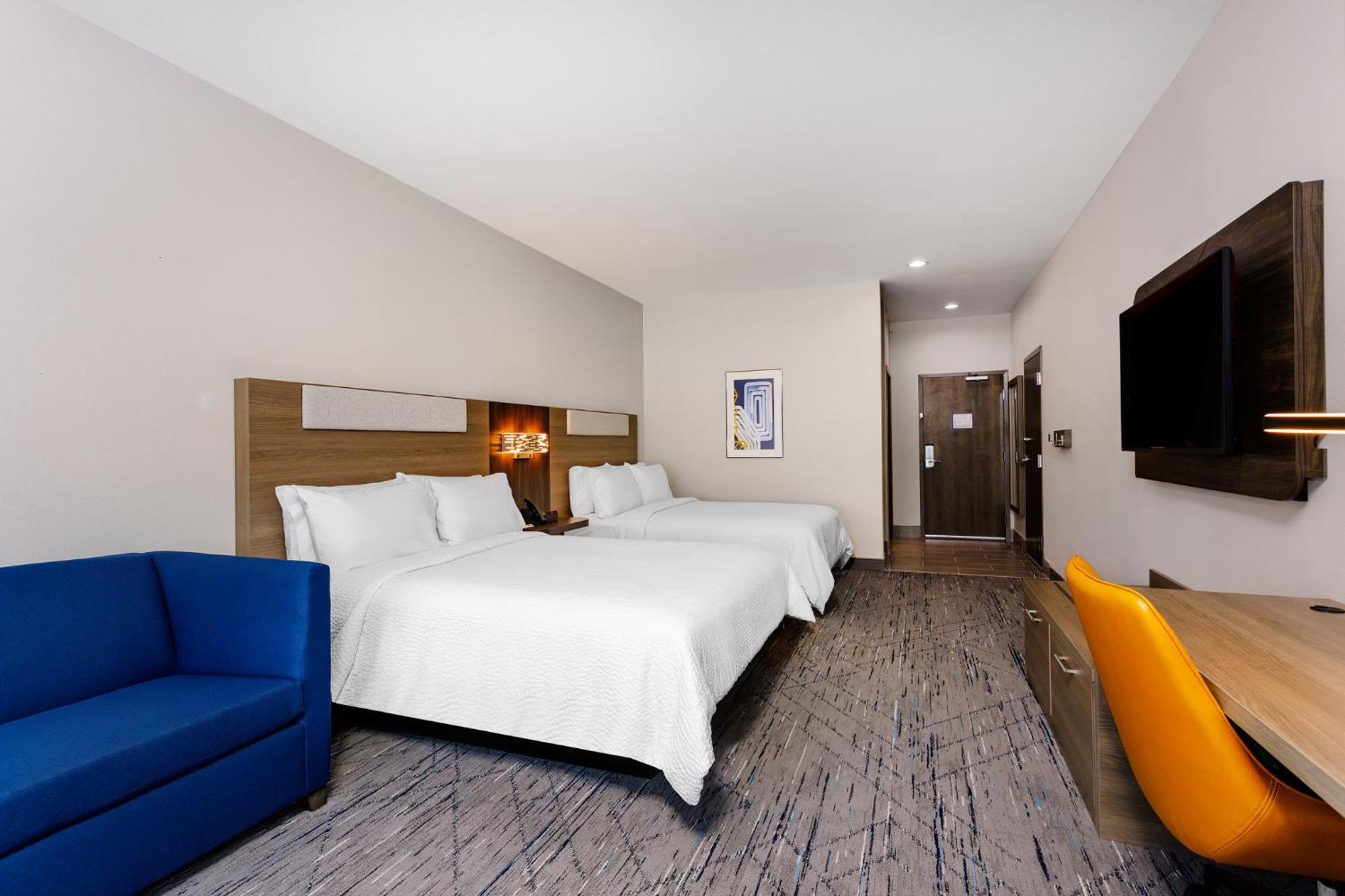 Holiday Inn Express & Suites Tampa Stadium - Airport Area By Ihg Eksteriør billede