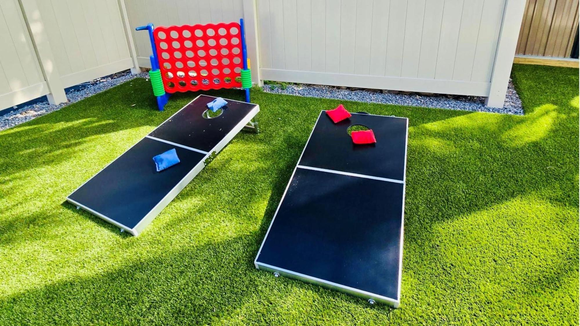 Holiday Inn Express & Suites Tampa Stadium - Airport Area By Ihg Eksteriør billede