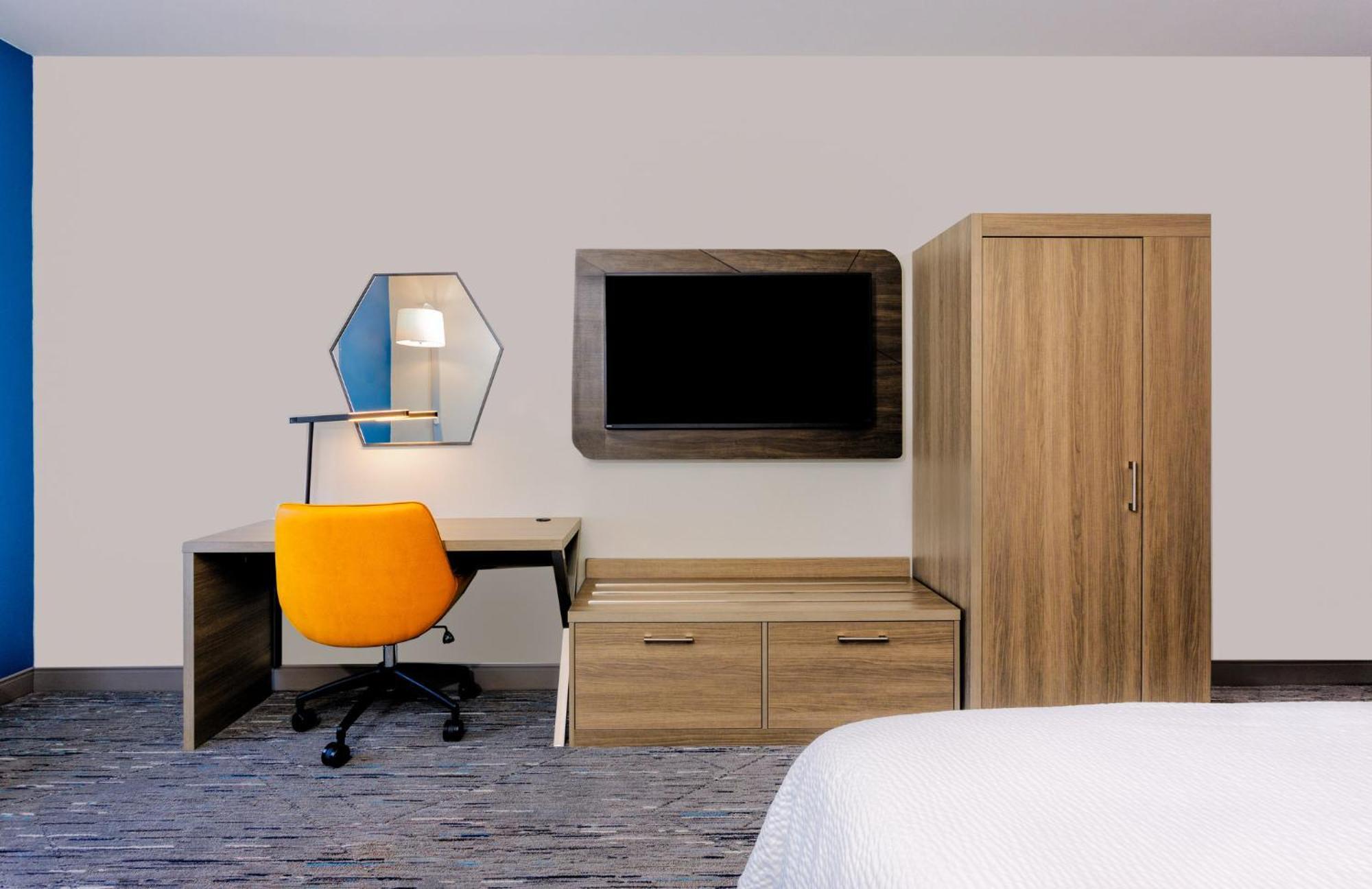 Holiday Inn Express & Suites Tampa Stadium - Airport Area By Ihg Eksteriør billede